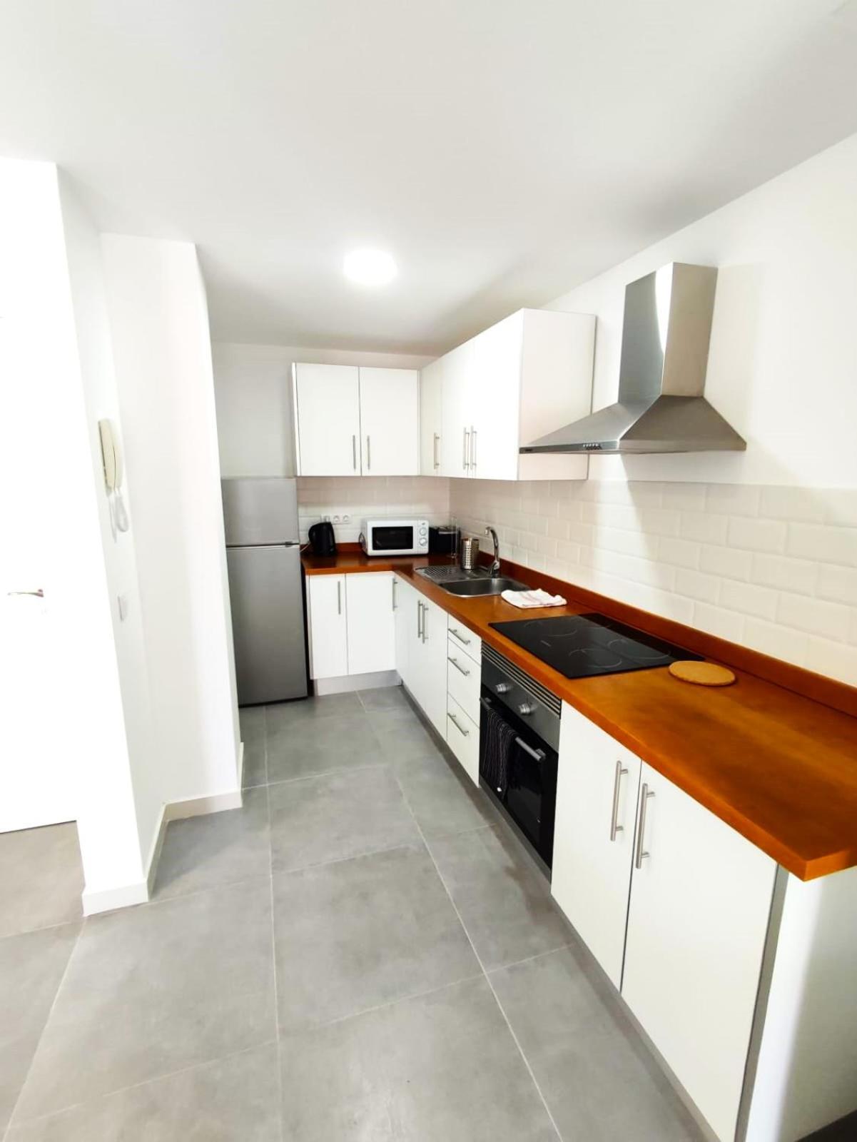 Apartament Near The Ocean In Playa San Juan Ngoại thất bức ảnh